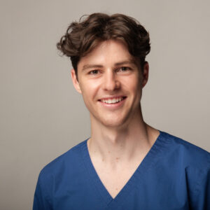 Zahnarzt Daniel Schmalzridt